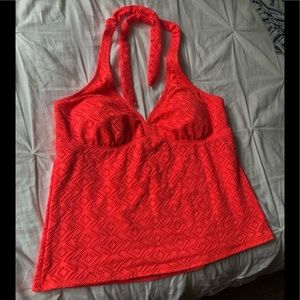 Donated due to no interest. Poshmark will not allow me to delete this listing.